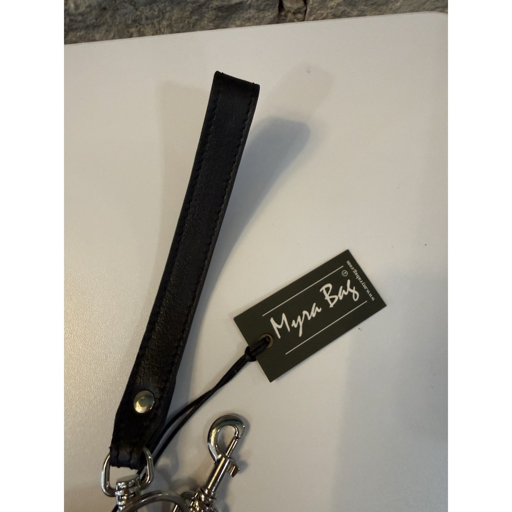 NWT Myra Bag Hand Tooled Leather Highland Cow Round Coin Purse Wristlet Keychain - Picture 3 of 10